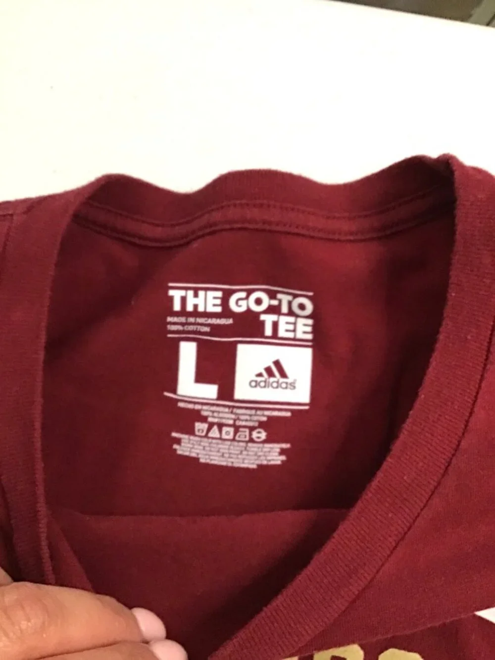 ADIDAS- THE GO TO TEE- MENS ALEMANY GRAPHIC 100% COTTON SHORT SLEEVE T-SHIRT SIZ